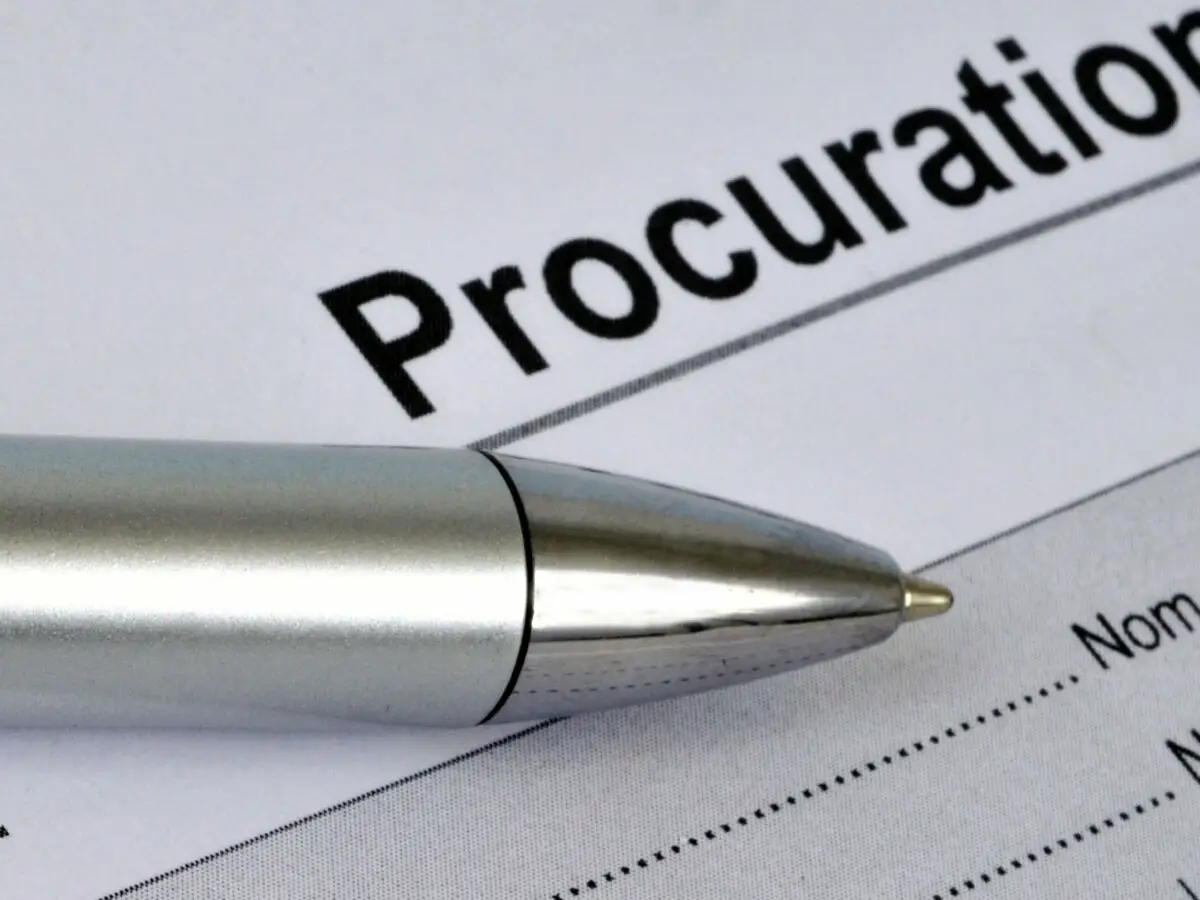 Formulaire de procuration signé avec un stylo – Comment donner procuration à un avocat turc?